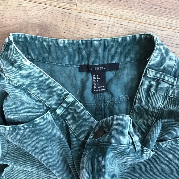 SUPER CUTE light corduroy skirt - Picture 3 of 4